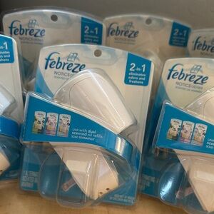 Febreze Noticeables Dual Scented Oil Warmer - White